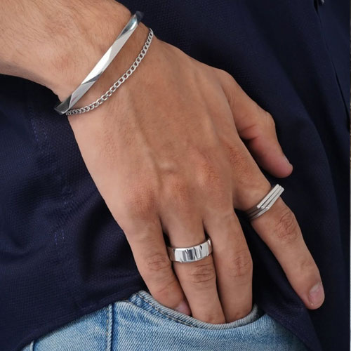 Men's accessories